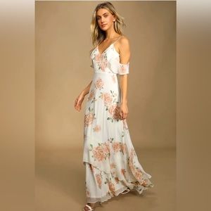 Lulus dress size L worn once at bridal shower. Beautiful dress for a bride.